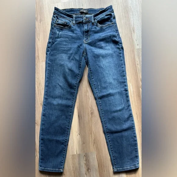 Judy Blue Dark Wash Straight Leg Jeans - Picture 2 of 7